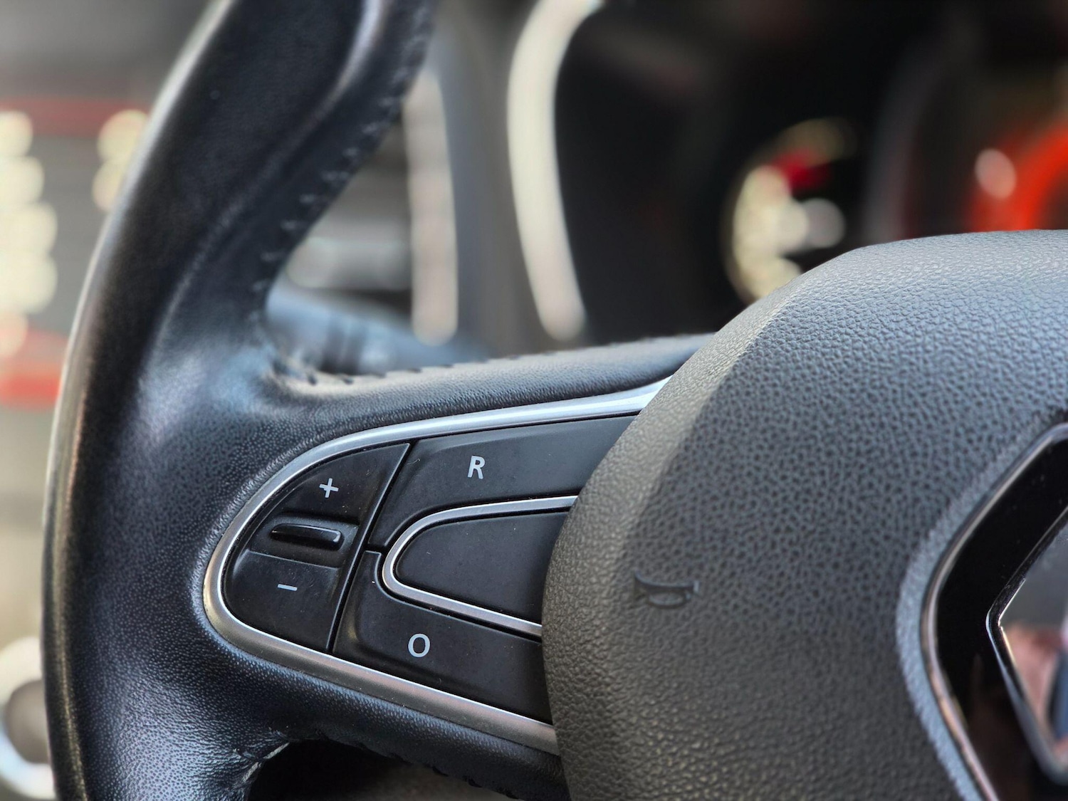 Used Renault Megane for sale - 77538151: Photo 25