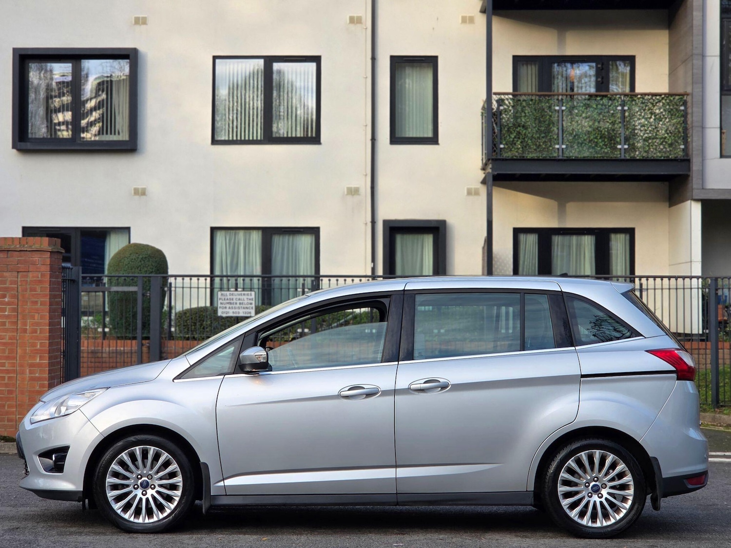 Used Ford Grand C-Max for sale - 76573010: Photo 10