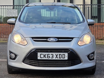 Used Ford Grand C-Max 2013 for sale - 76573010: Photo