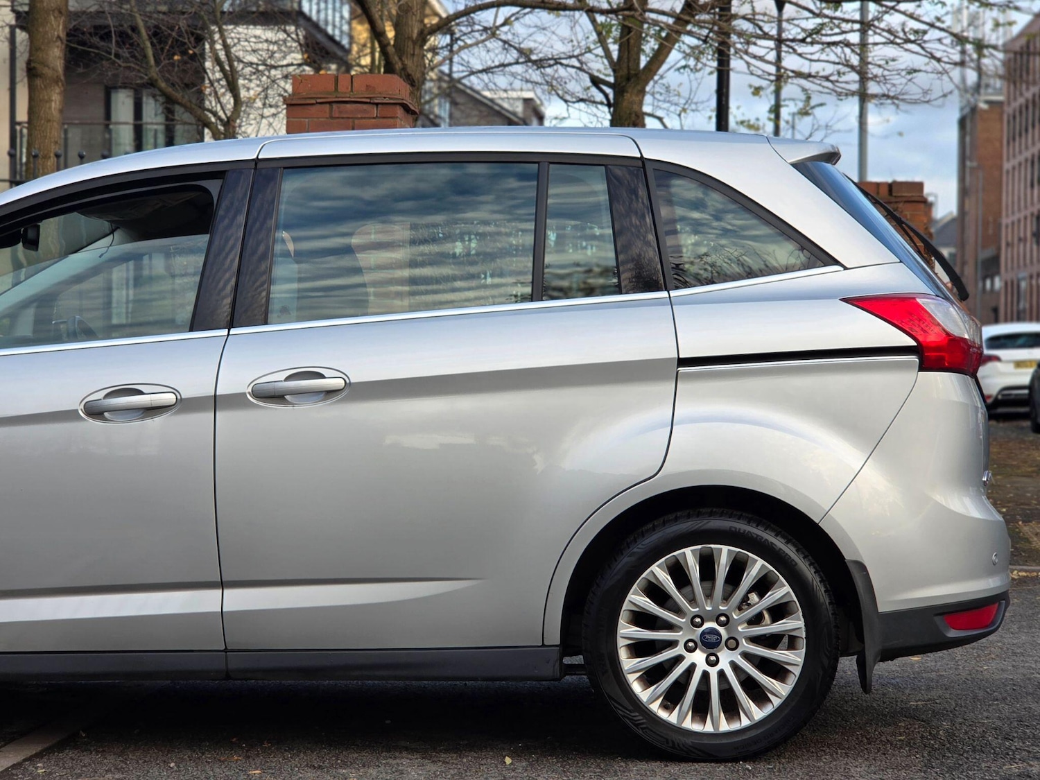 Used Ford Grand C-Max for sale - 76573010: Photo 34