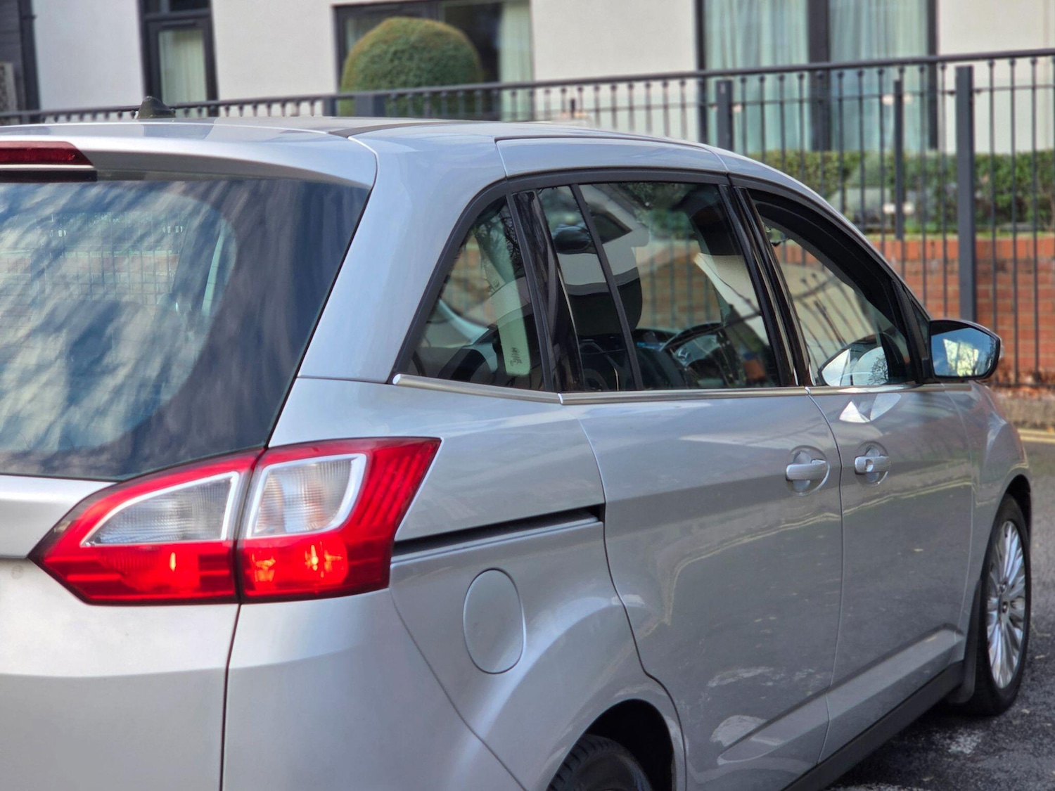 Used Ford Grand C-Max for sale - 76573010: Photo 40