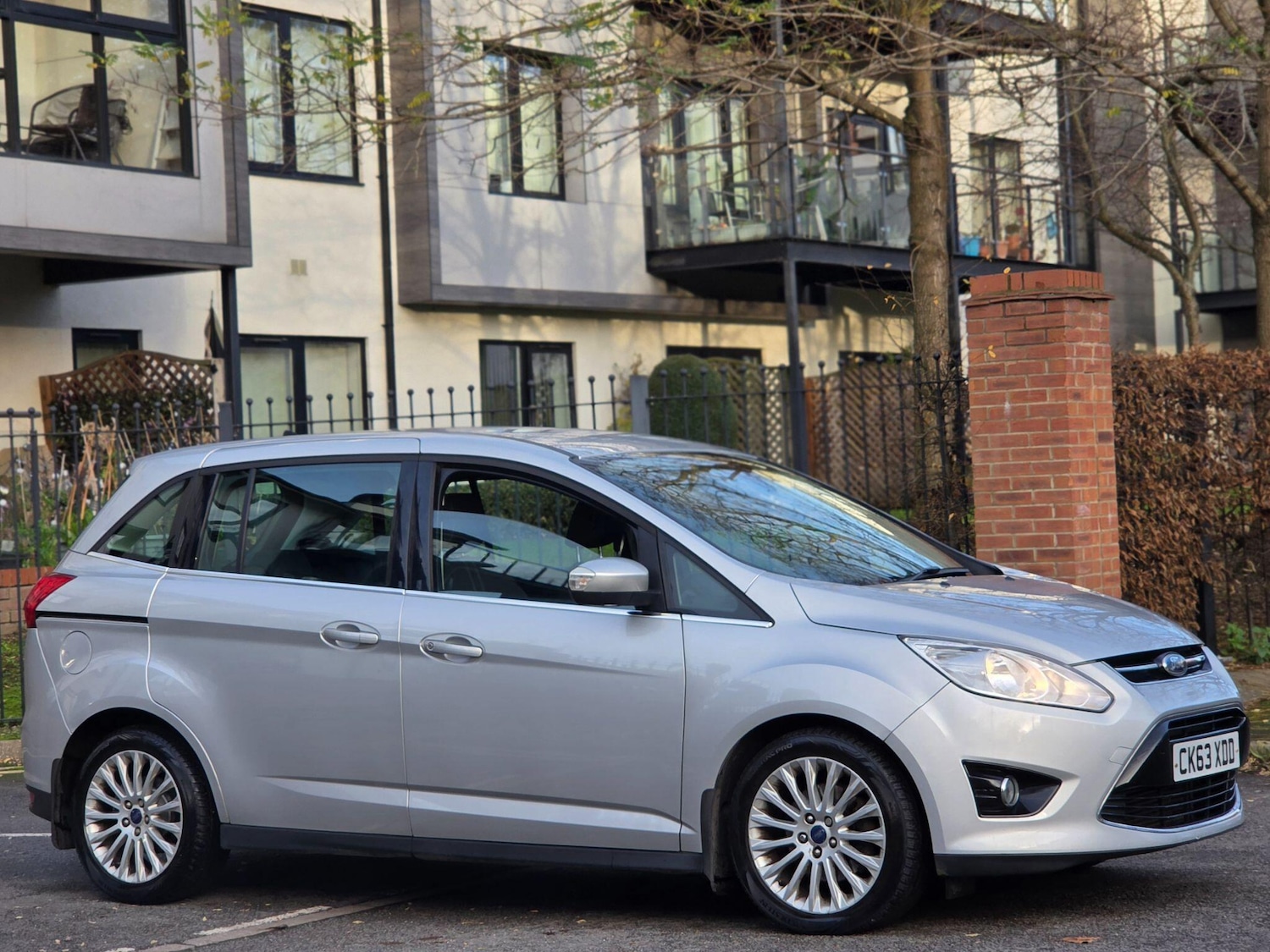 Used Ford Grand C-Max for sale - 76573010: Photo 42