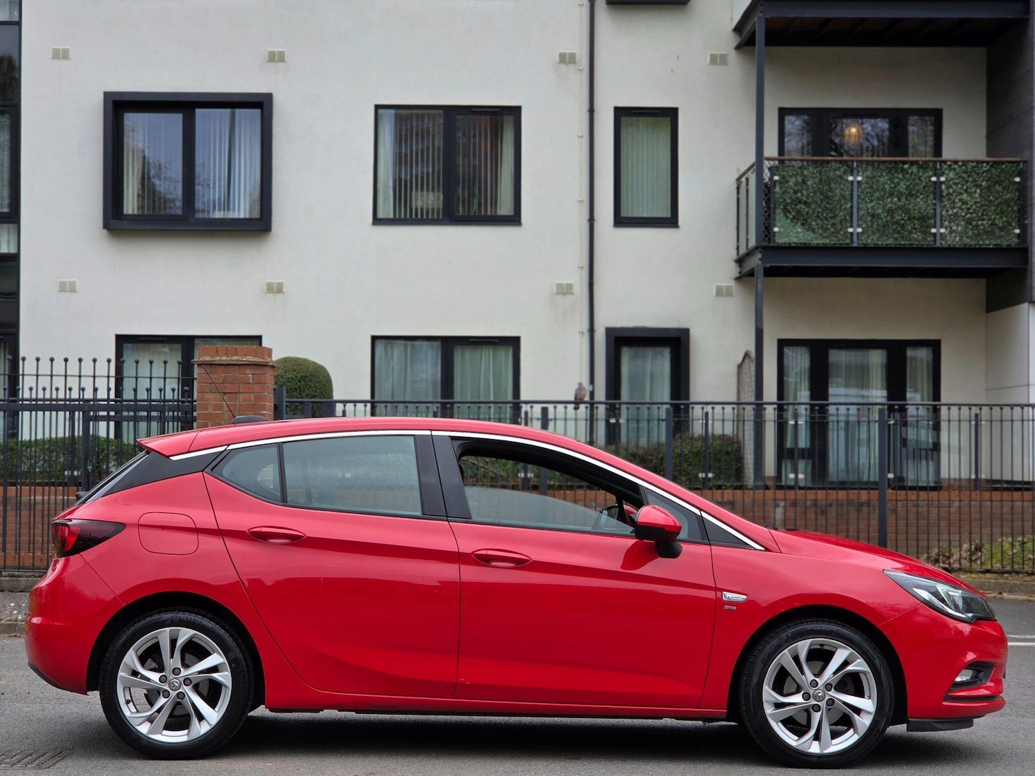 Used Vauxhall Astra 2016 for sale - 78100070: Photo 6