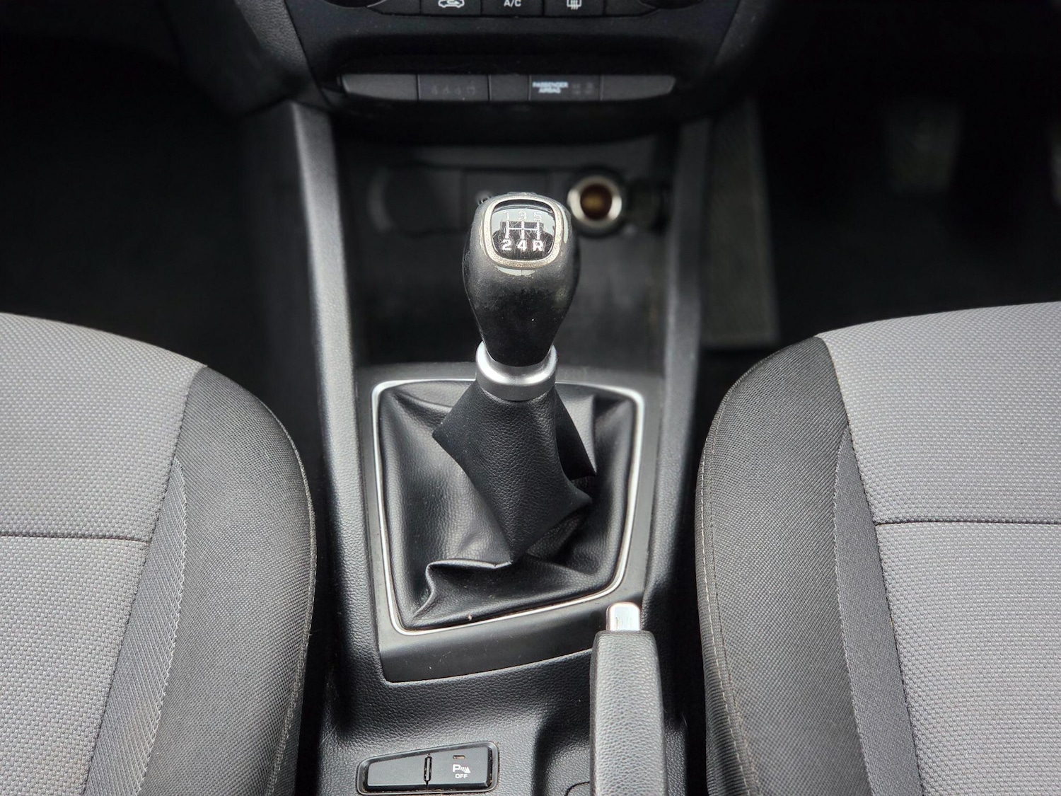 Used Hyundai i20 2018 for sale - 76855945: Photo 15