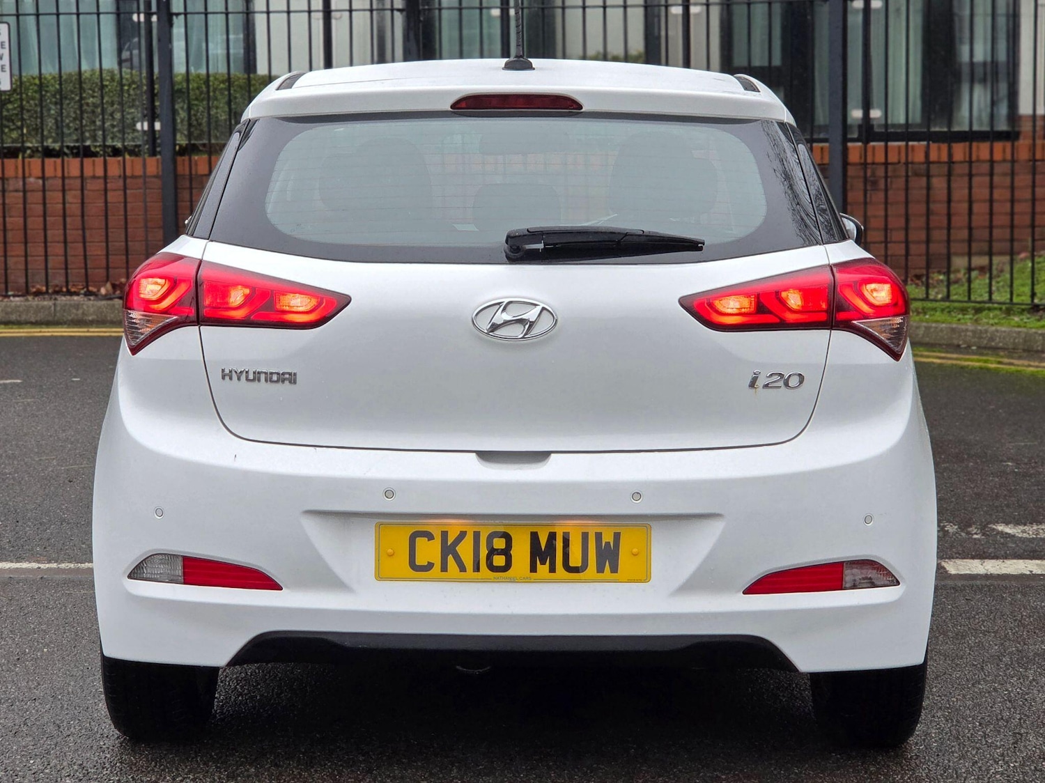 Used Hyundai i20 2018 for sale - 76855945: Photo 3