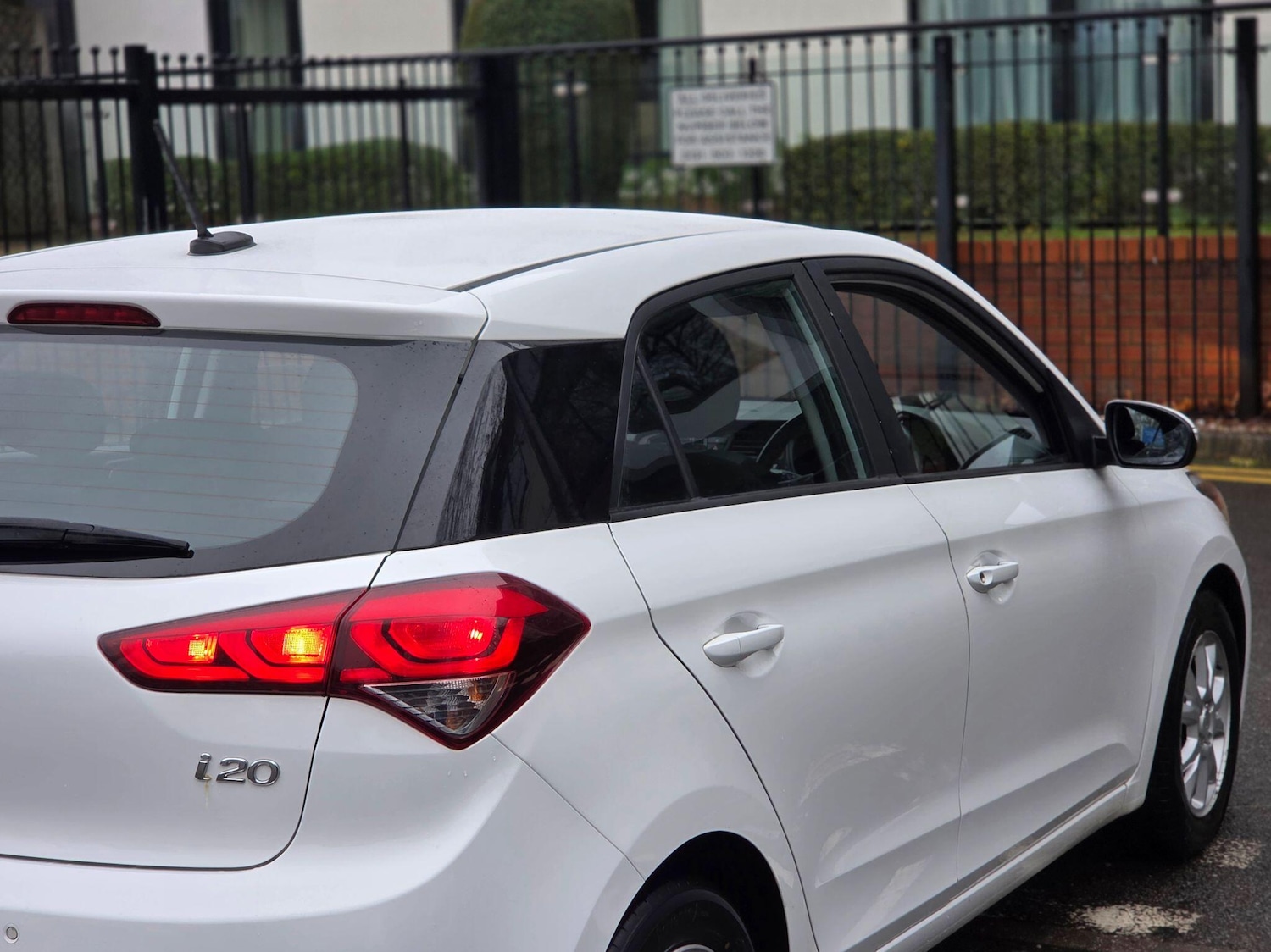 Used Hyundai i20 2018 for sale - 76855945: Photo 36