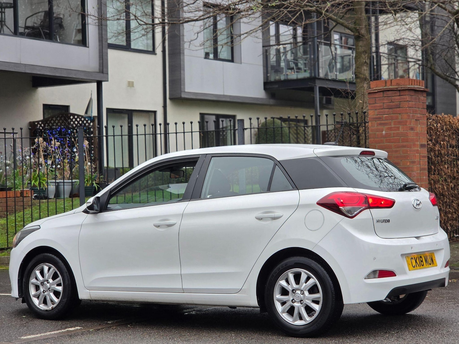 Used Hyundai i20 2018 for sale - 76855945: Photo 44