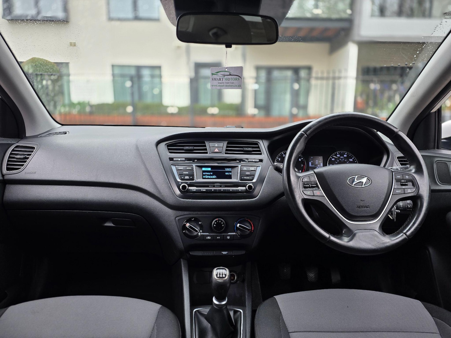 Used Hyundai i20 2018 for sale - 76855945: Photo 5