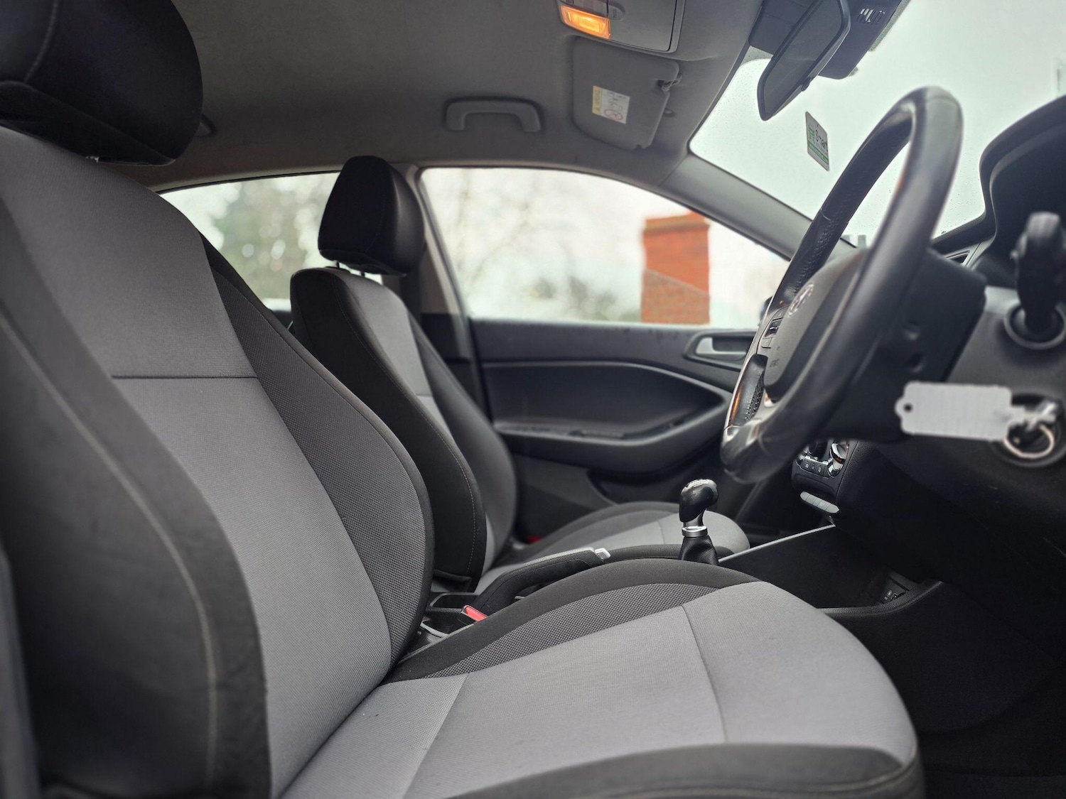 Used Hyundai i20 2018 for sale - 76855945: Photo 7