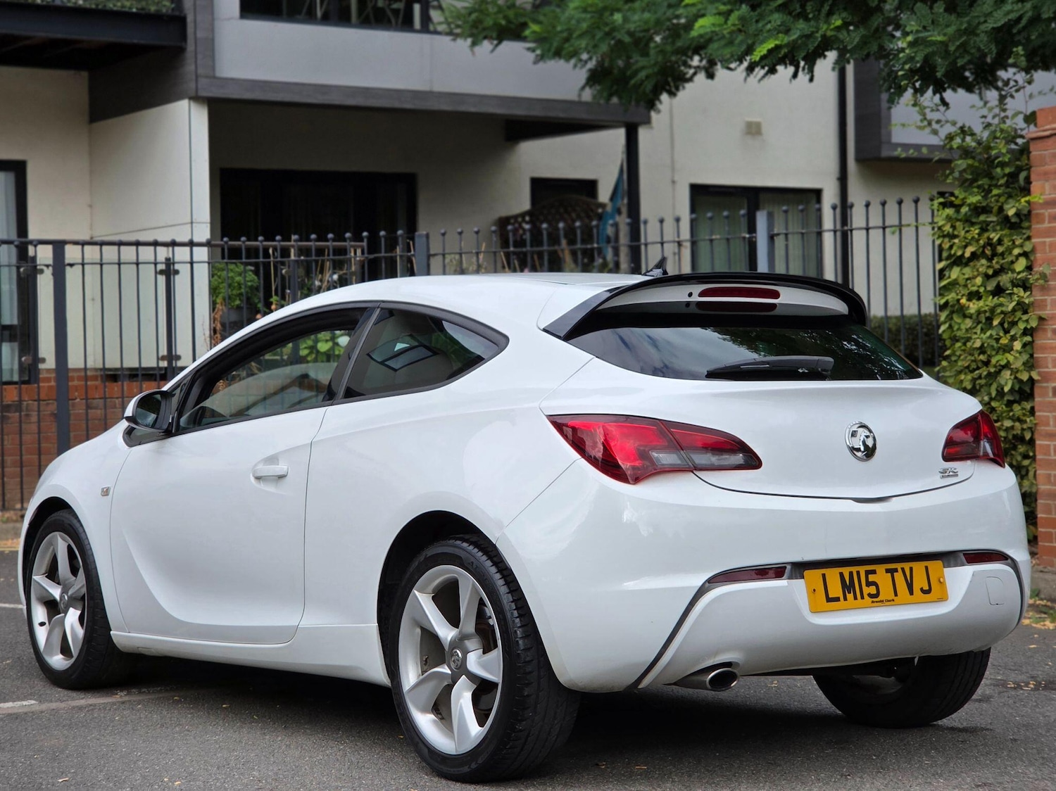 Used Vauxhall Astra GTC 2015 for sale - 76388697: Photo 10