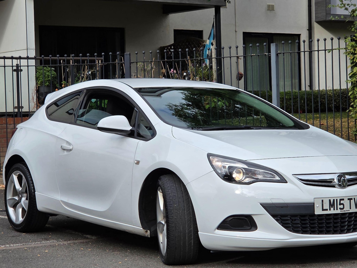Used Vauxhall Astra GTC 2015 for sale - 76388697: Photo 24