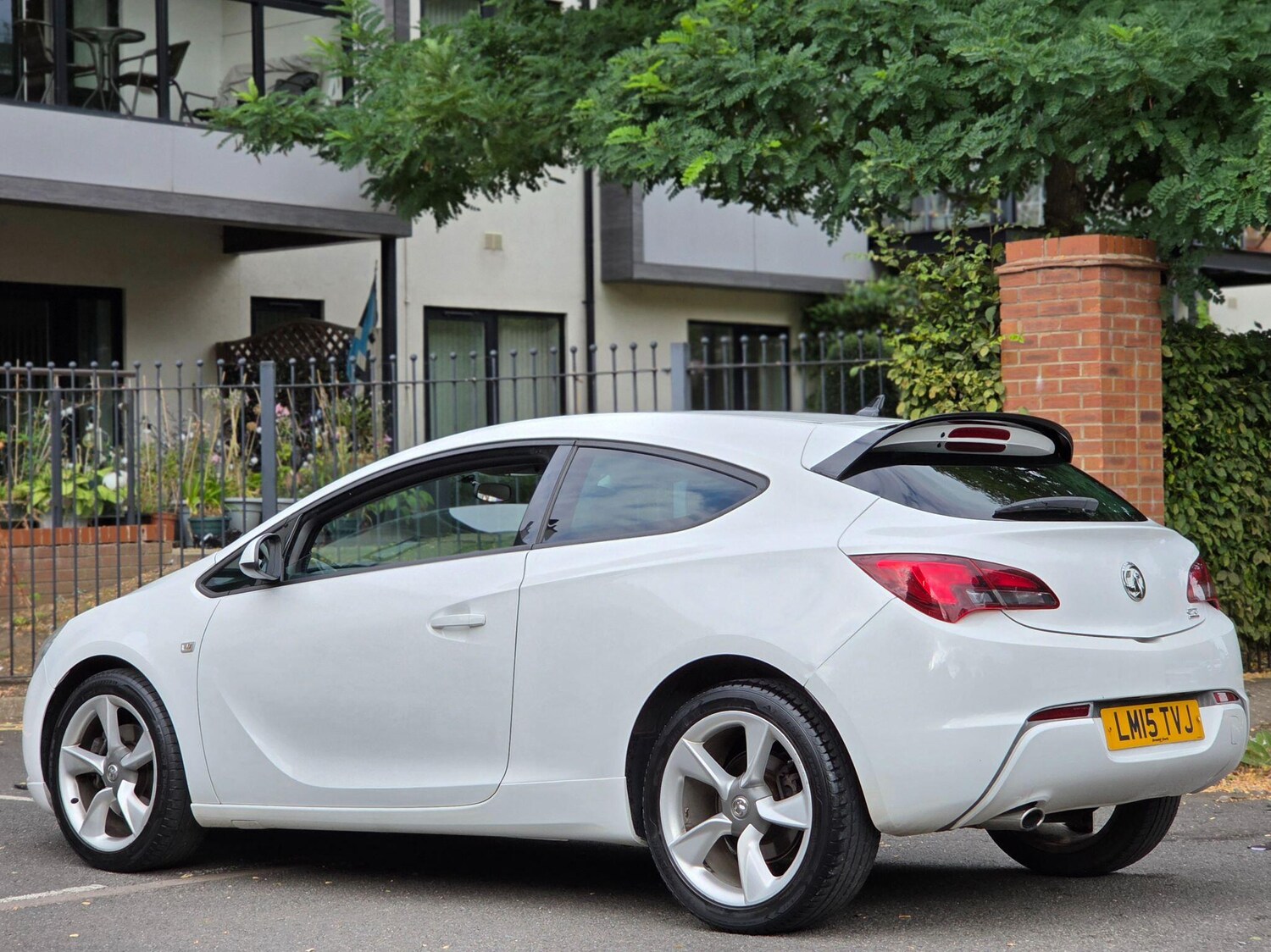 Used Vauxhall Astra GTC 2015 for sale - 76388697: Photo 39