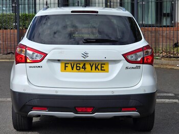 Used Suzuki SX4 S-Cross 2015 for sale - 78475454: Photo