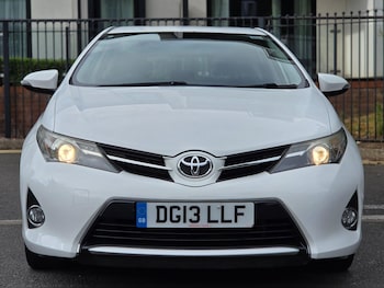 Used Toyota Auris 2013 for sale - 79146071: Photo