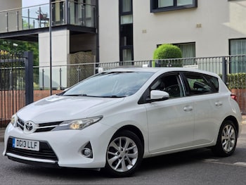 Used Toyota Auris 2013 for sale - 79146071: Photo