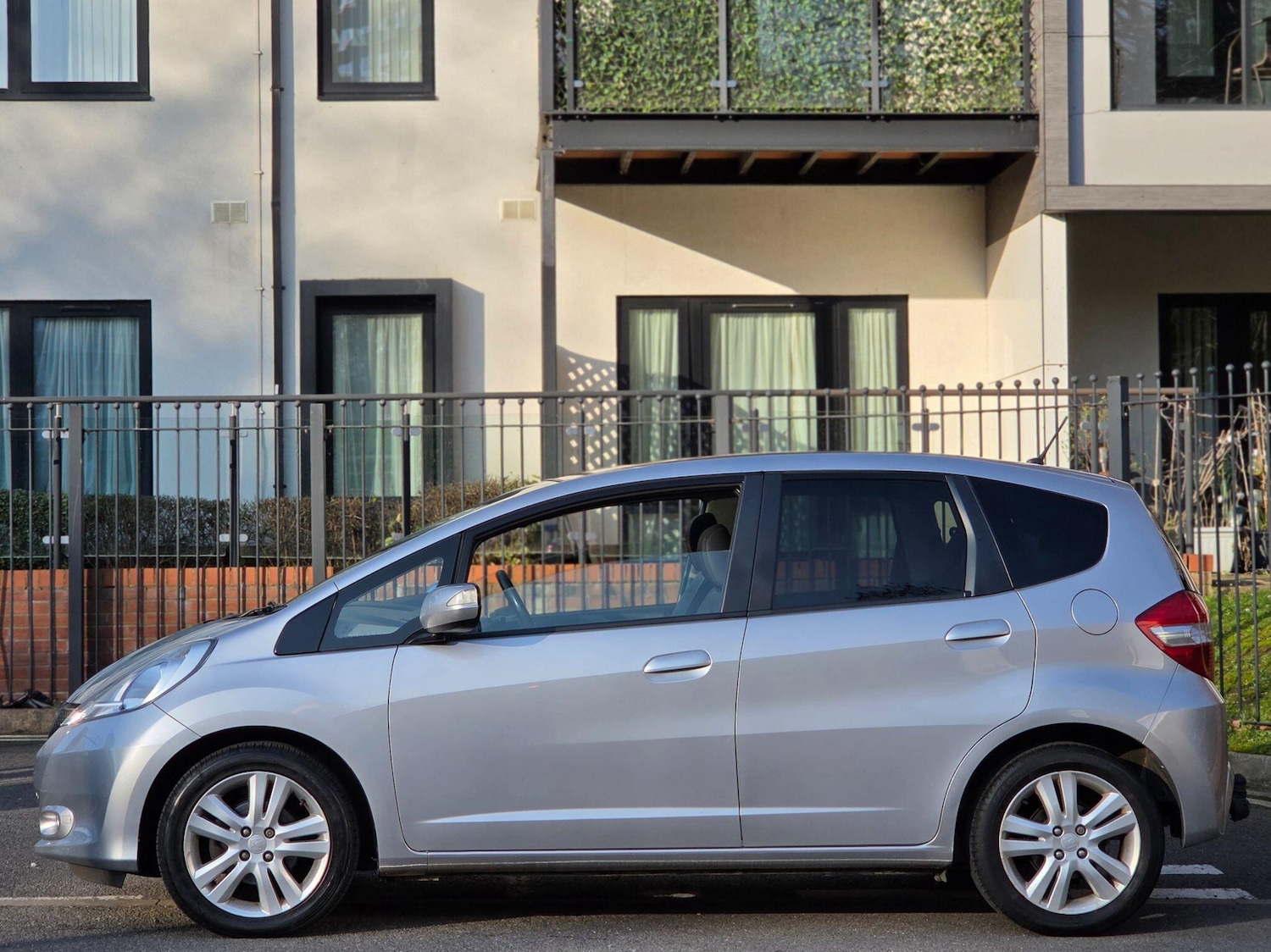 Used Honda Jazz for sale - 77753535: Photo 8