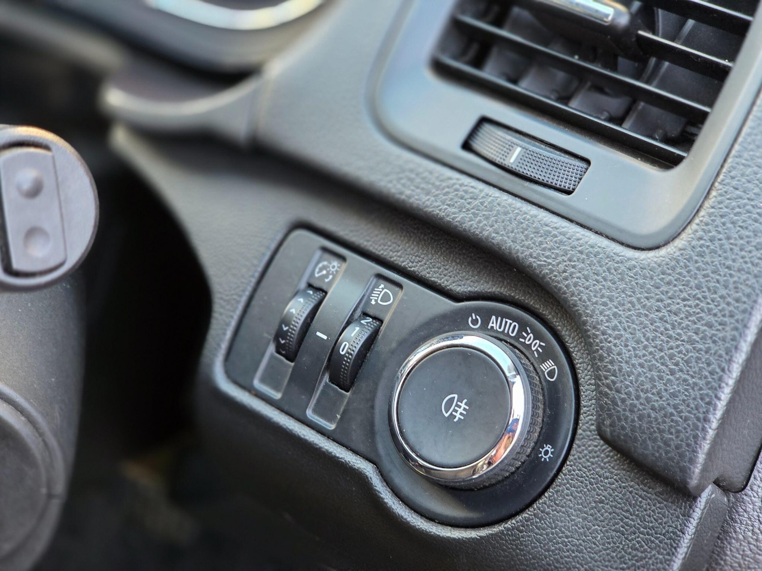 Used Vauxhall Insignia 2013 for sale - 76801610: Photo 36