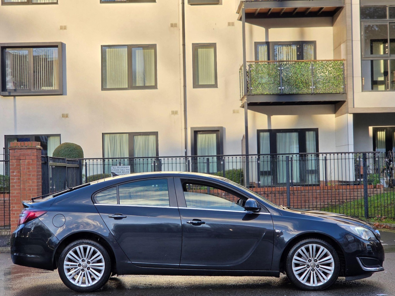 Used Vauxhall Insignia 2013 for sale - 76801610: Photo 6