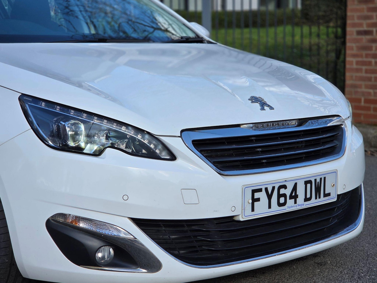 Used Peugeot 308 2014 for sale - 77898472: Photo 14