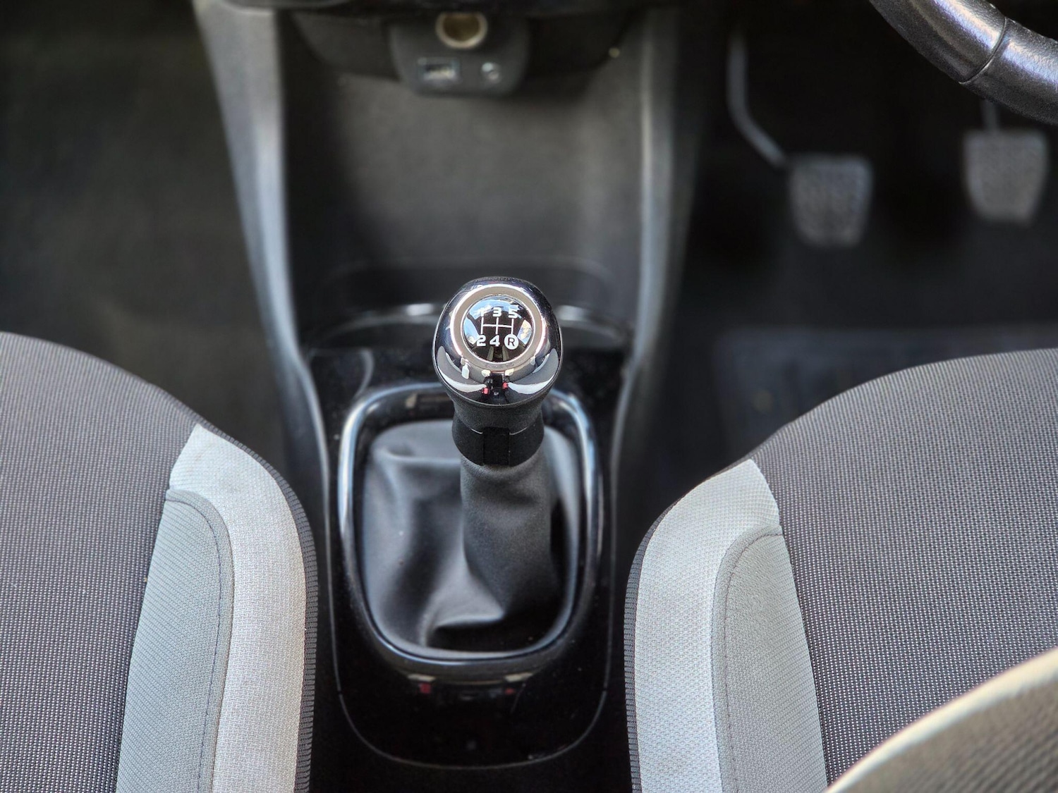 Used Toyota AYGO 2017 for sale - 77637594: Photo 15