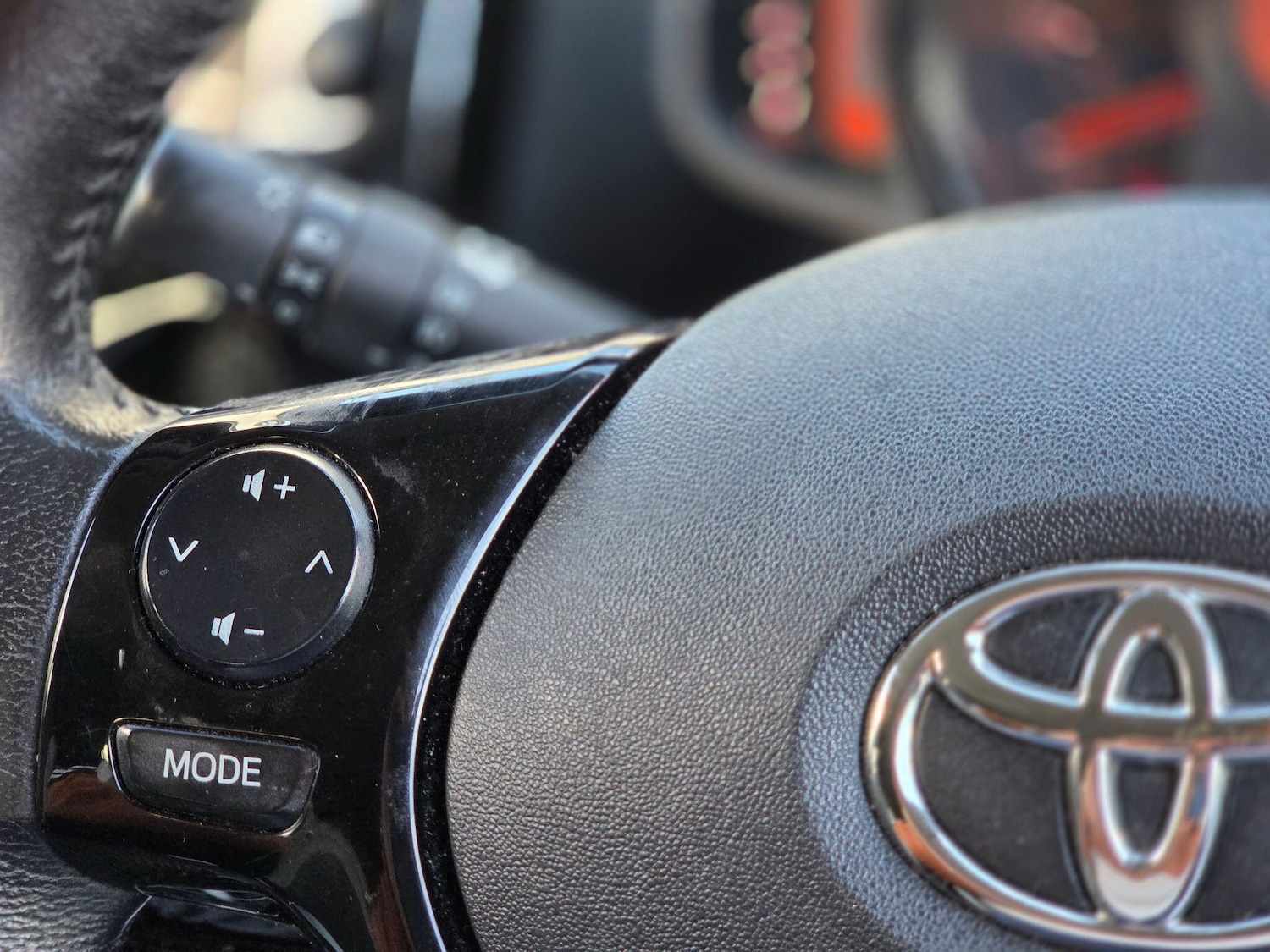 Used Toyota AYGO 2017 for sale - 77637594: Photo 31