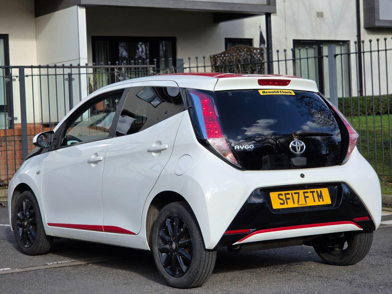 Used Toyota AYGO 2017 for sale - 77637594: Photo 40