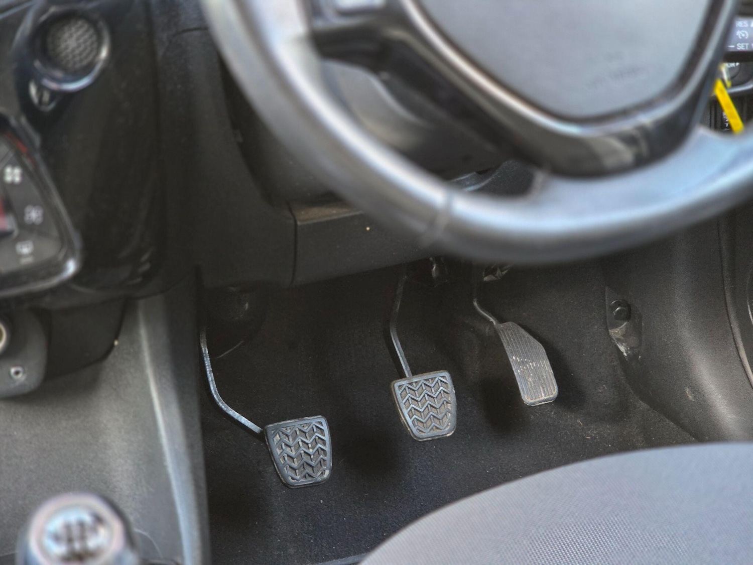 Used Toyota AYGO 2017 for sale - 77637594: Photo 43