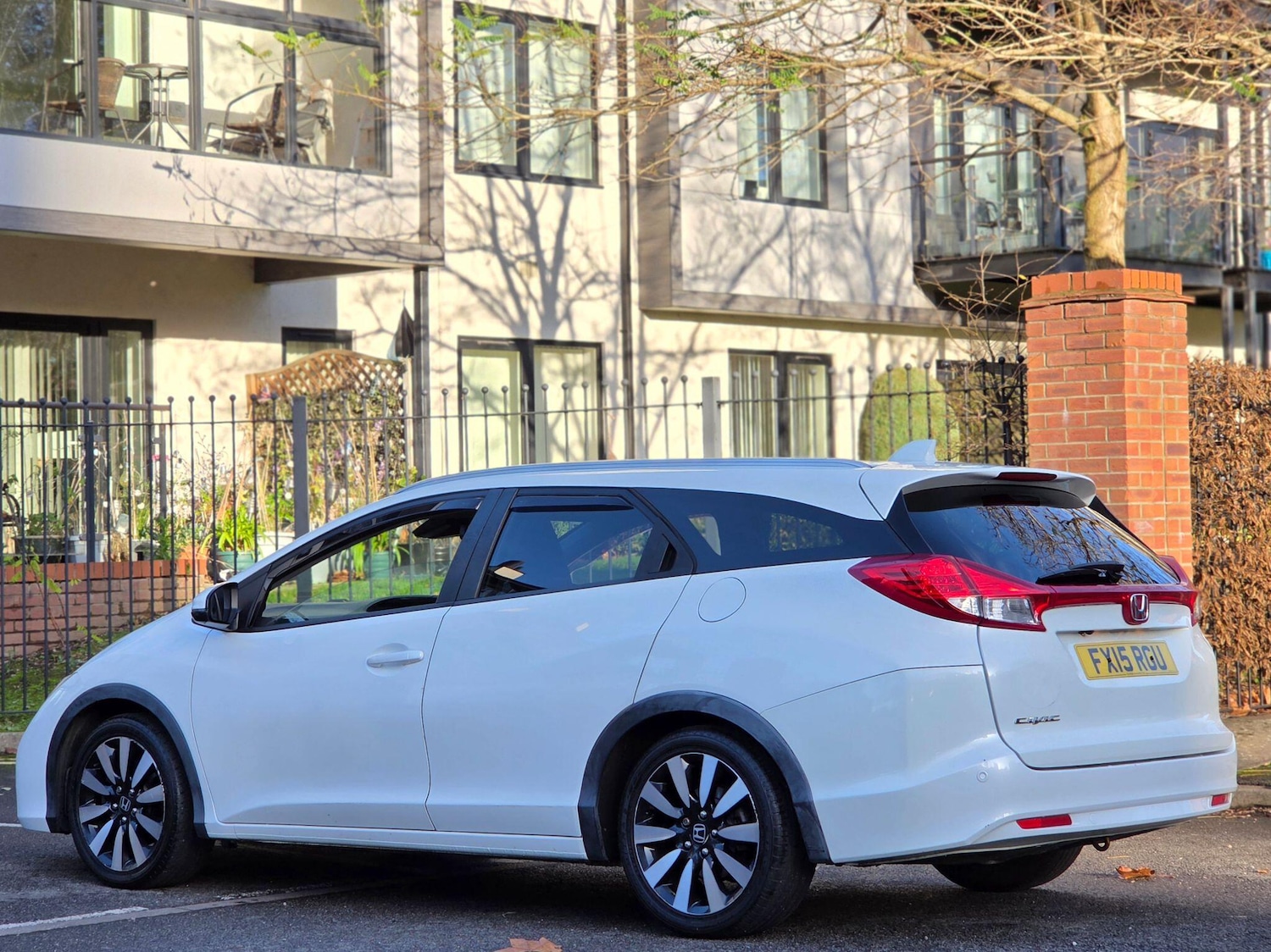 Used Honda Civic 2015 for sale - 76671582: Photo 10