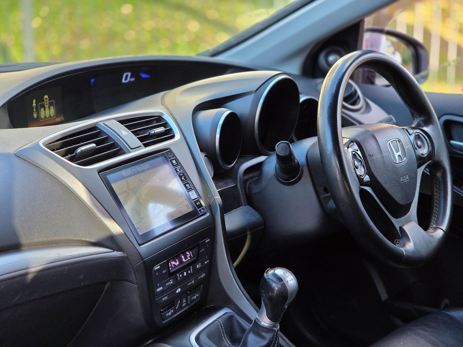 Used Honda Civic 2015 for sale - 76671582: Photo 42