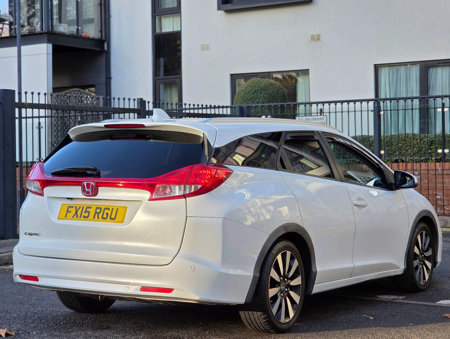 Used Honda Civic 2015 for sale - 76671582: Photo 43