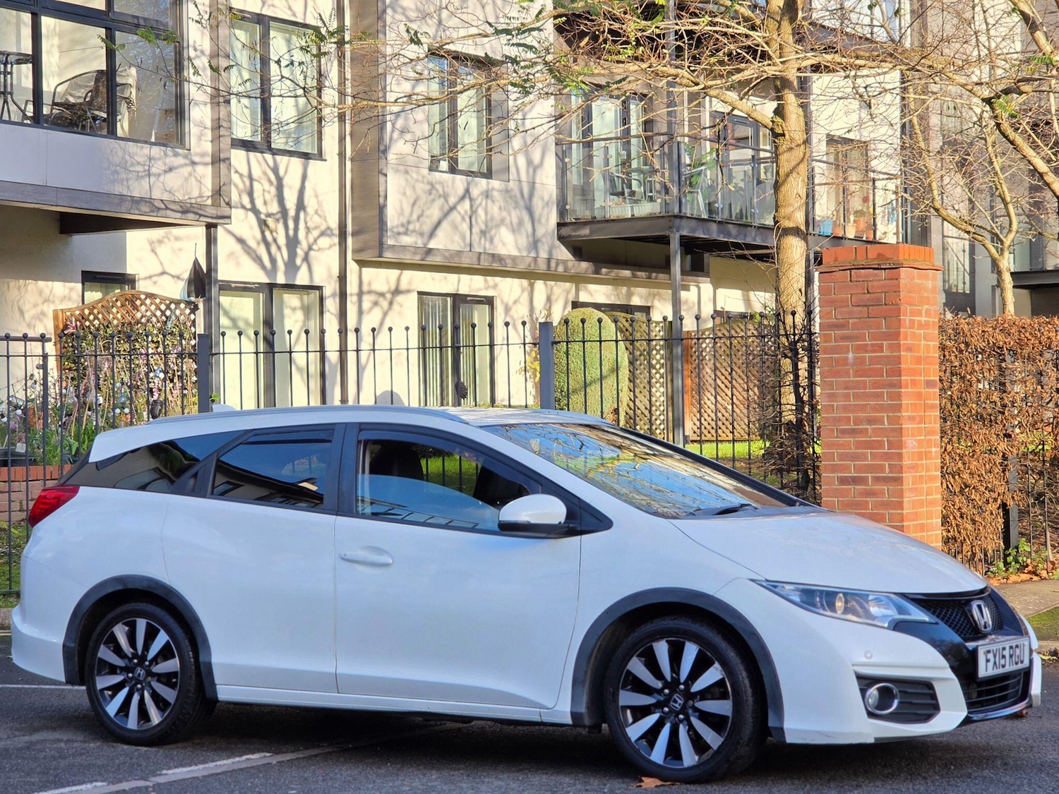 Used Honda Civic 2015 for sale - 76671582: Photo 46