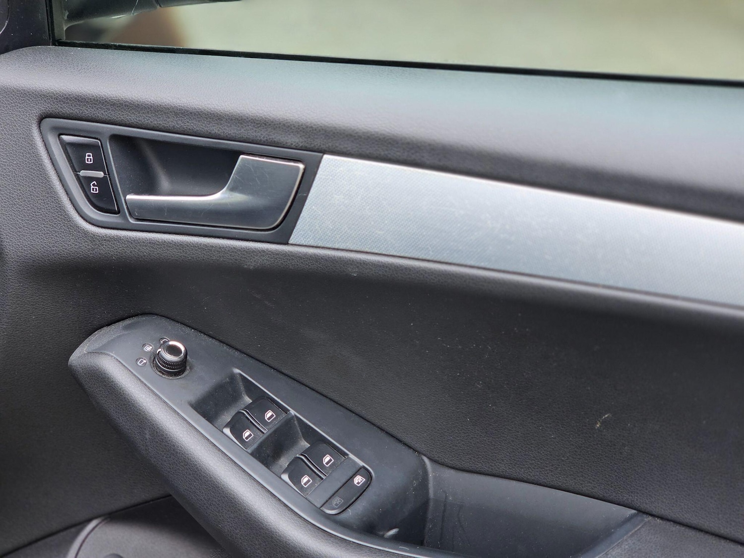 Used Audi Q5 2012 for sale - 78007657: Photo 48