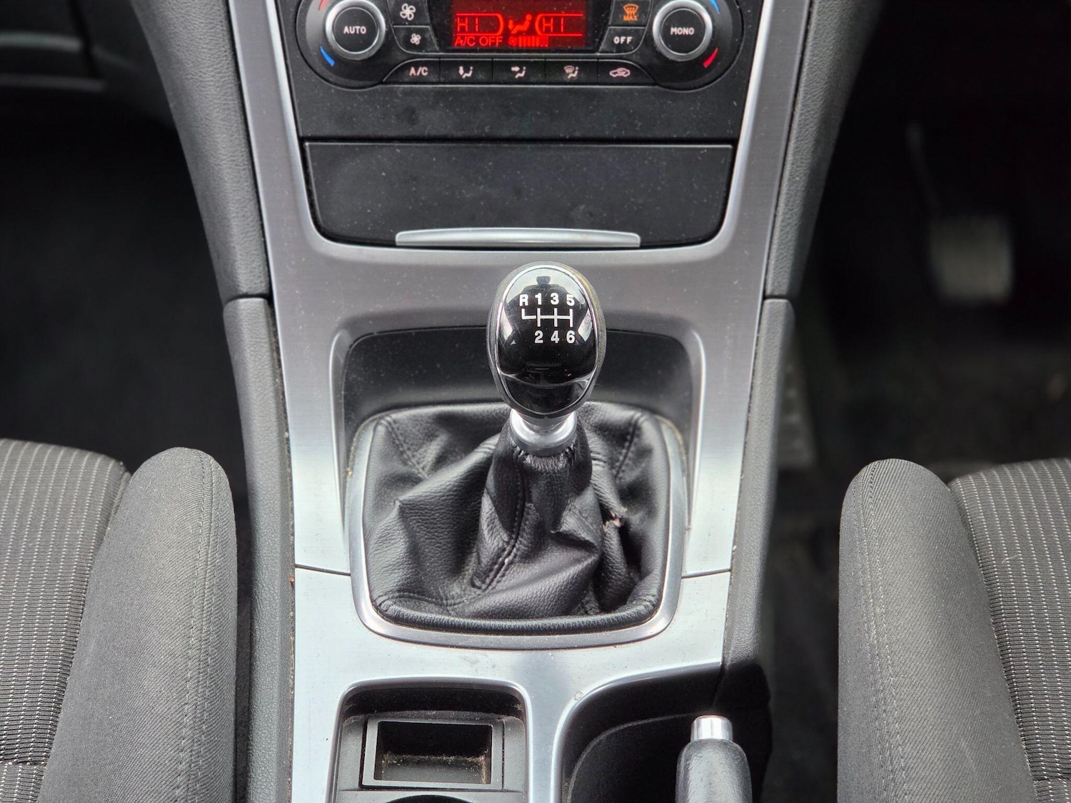 Used Ford Mondeo 2013 for sale - 77229720: Photo 25