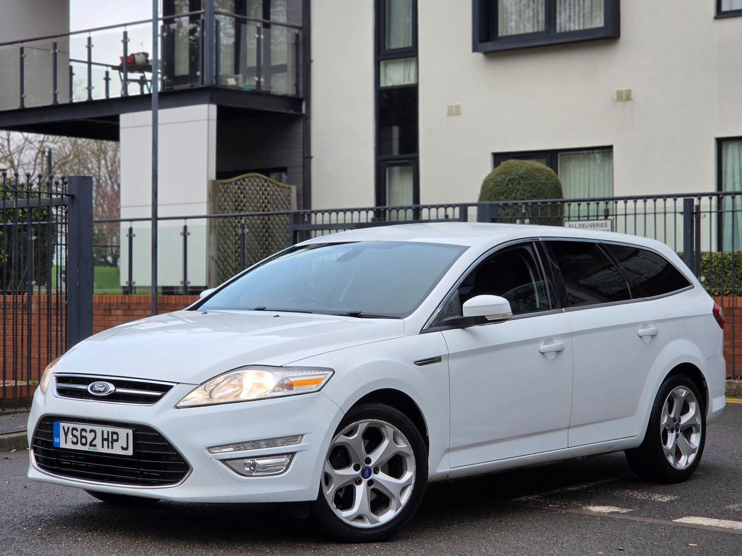 Used Ford Mondeo 2013 for sale - 77229720: Photo 4