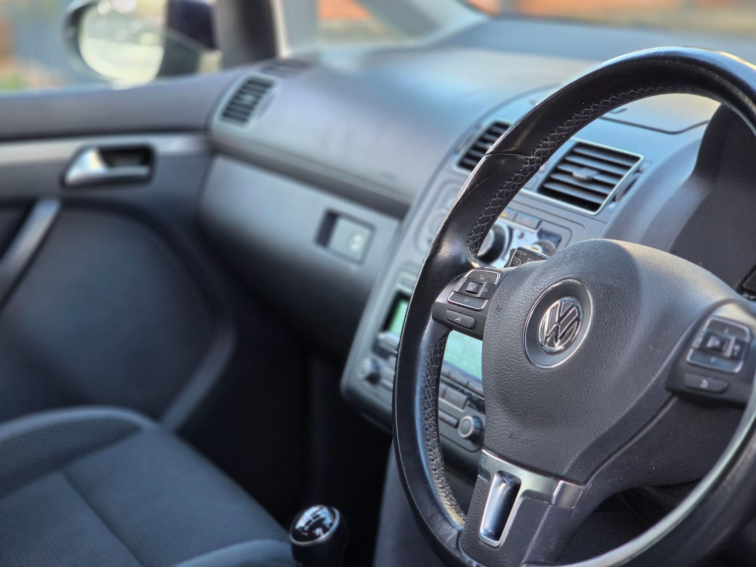 Used Volkswagen Touran 2015 for sale - 76913062: Photo 19