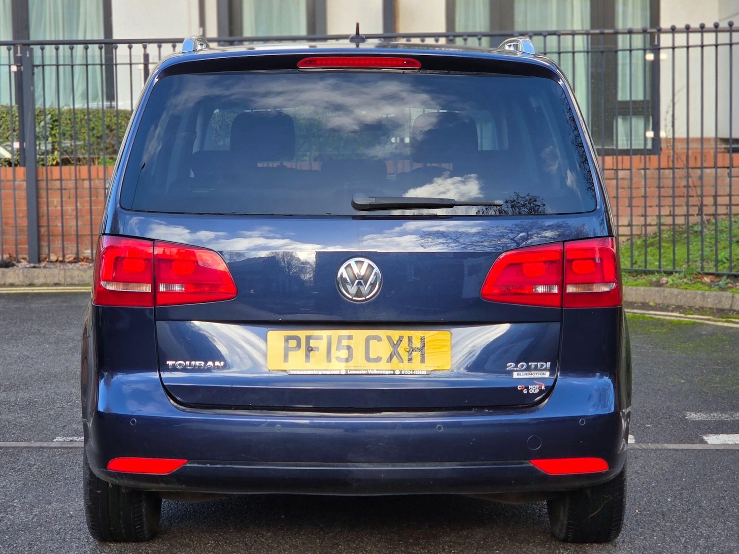 Used Volkswagen Touran 2015 for sale - 76913062: Photo 3