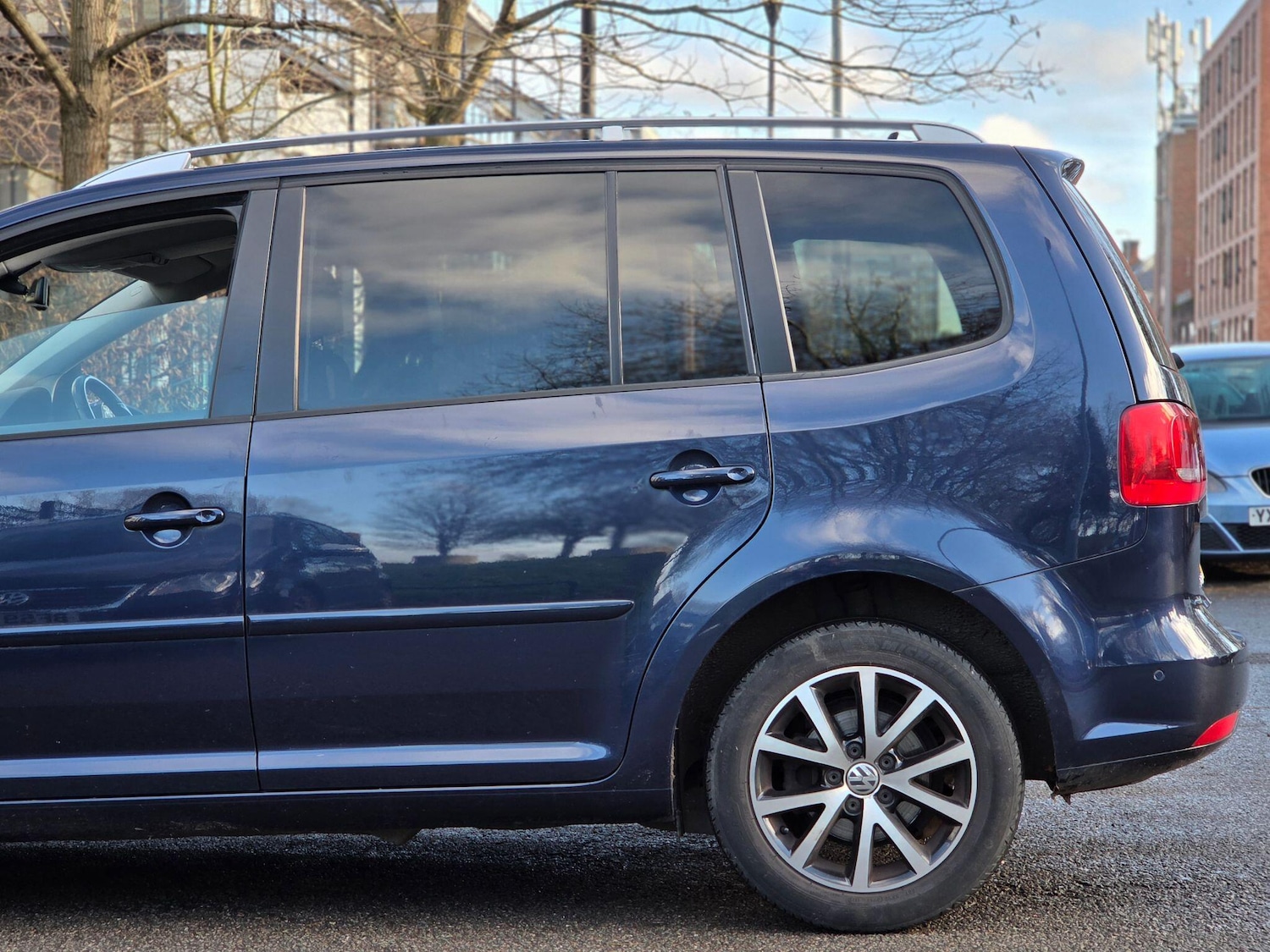 Used Volkswagen Touran 2015 for sale - 76913062: Photo 31