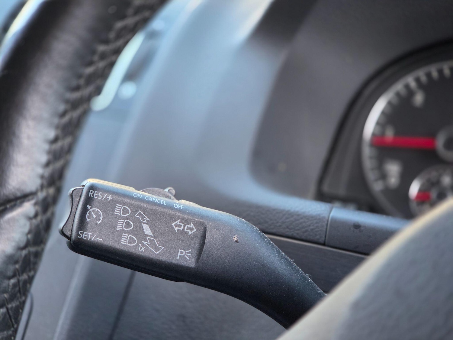 Used Volkswagen Touran 2015 for sale - 76913062: Photo 38