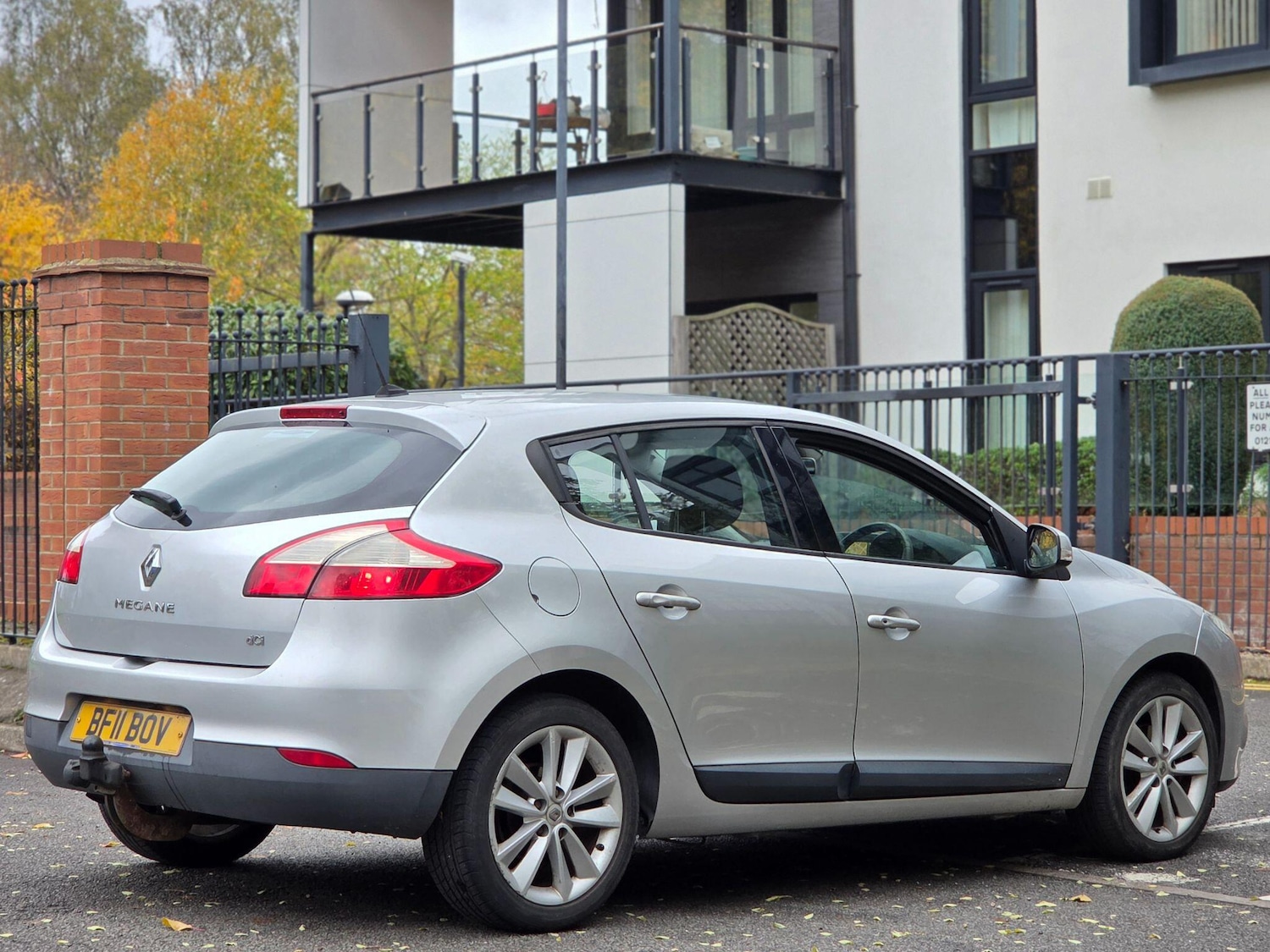 Used Renault Megane 2011 for sale - 76425120: Photo 12