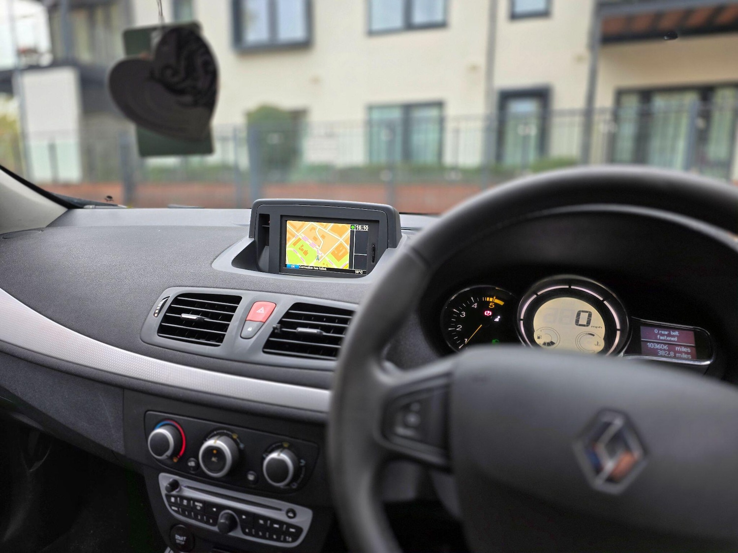 Used Renault Megane 2011 for sale - 76425120: Photo 35