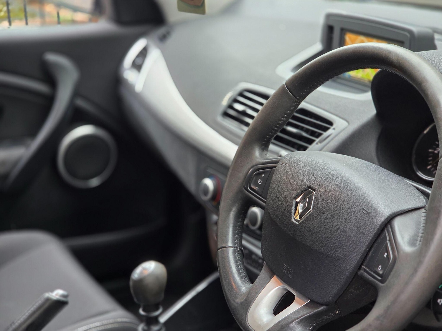 Used Renault Megane 2011 for sale - 76425120: Photo 37