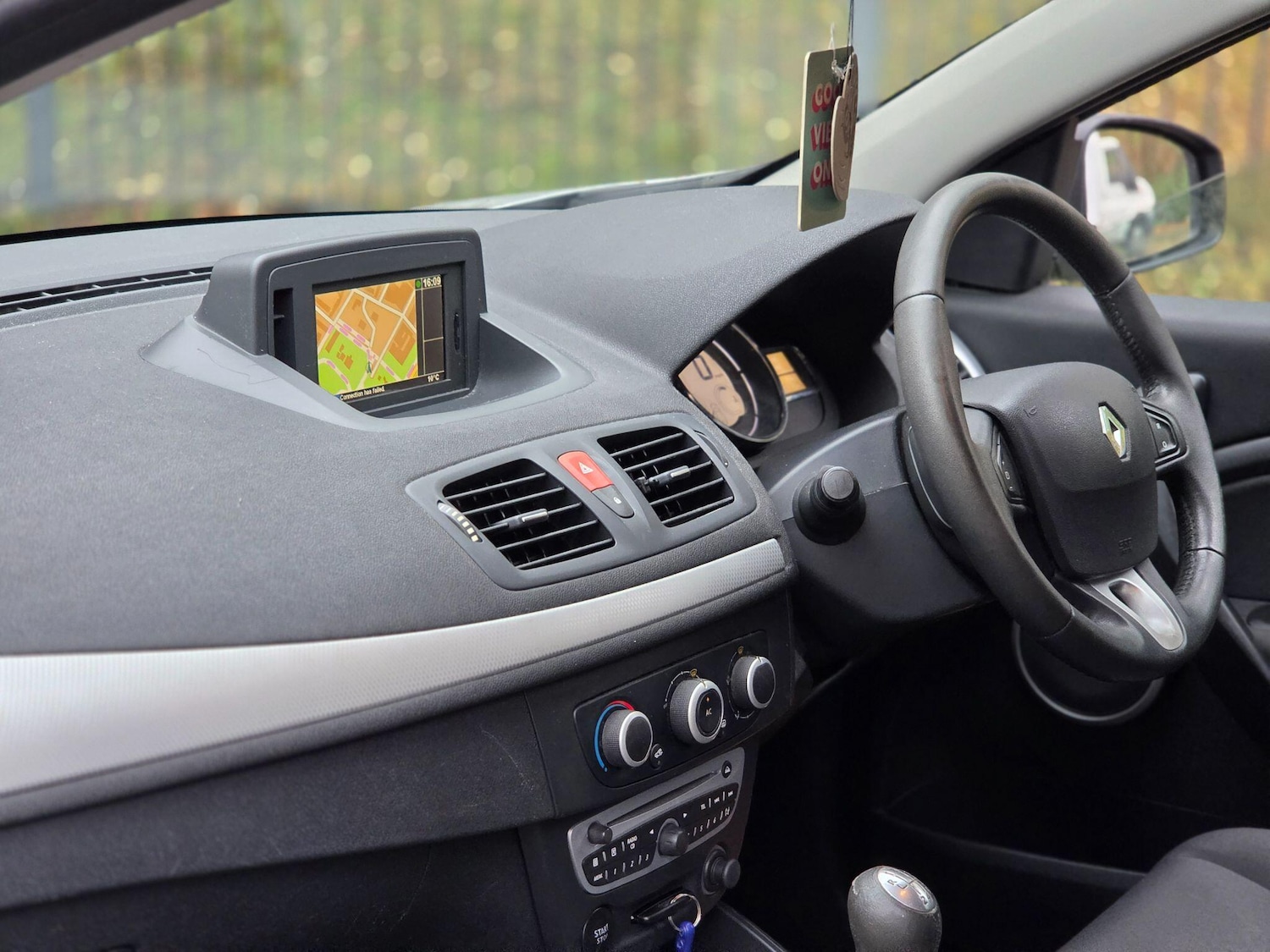 Used Renault Megane 2011 for sale - 76425120: Photo 44