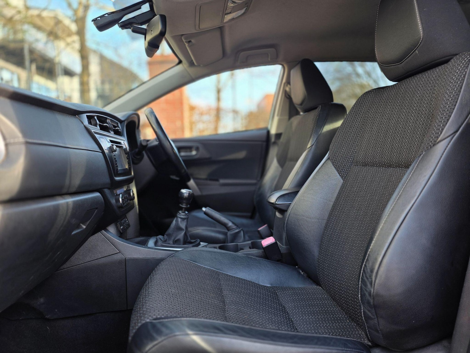 Used Toyota Auris 2013 for sale - 76995219: Photo 9