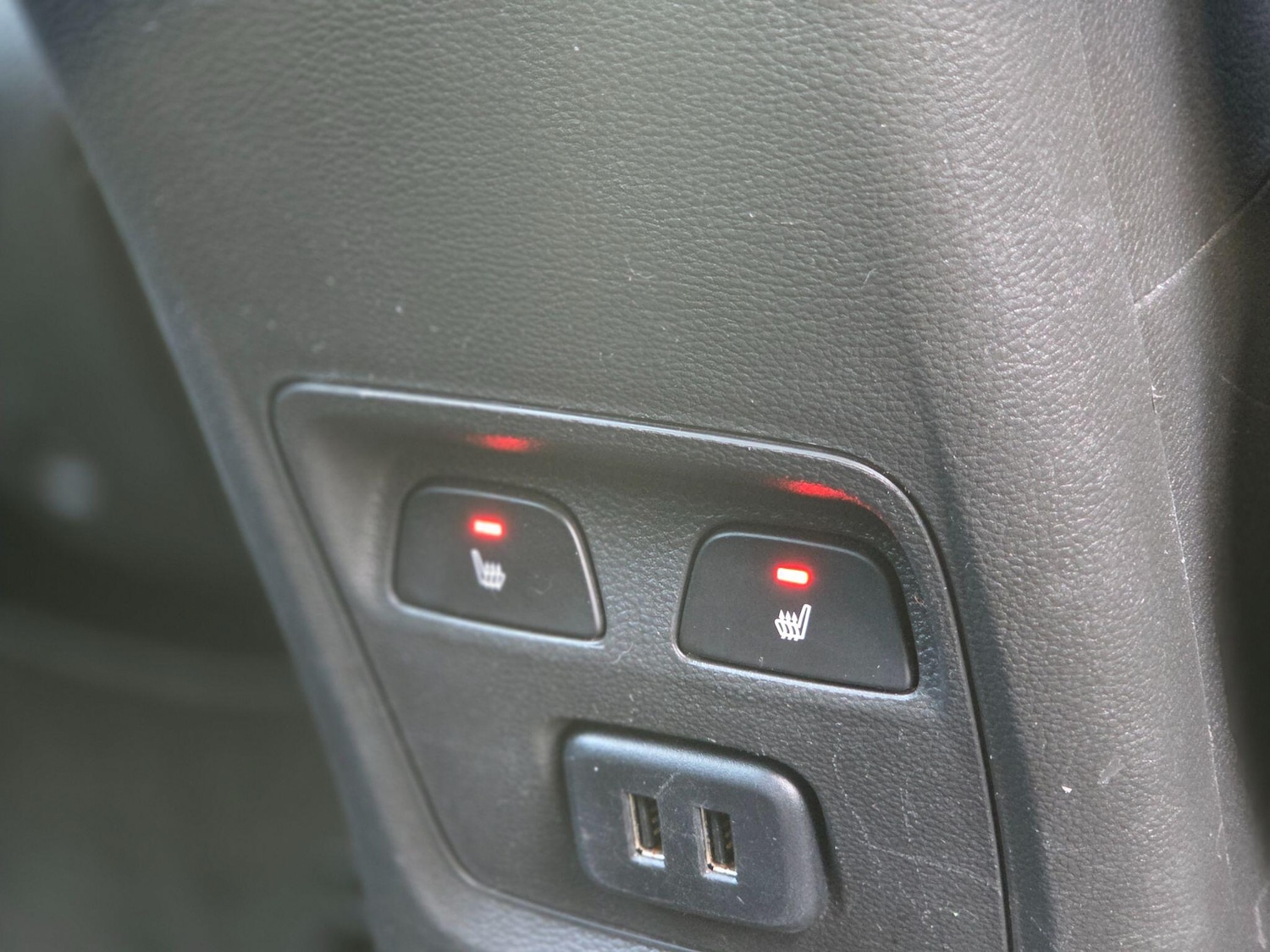 Used Vauxhall Astra 2015 for sale - 76899619: Photo 34