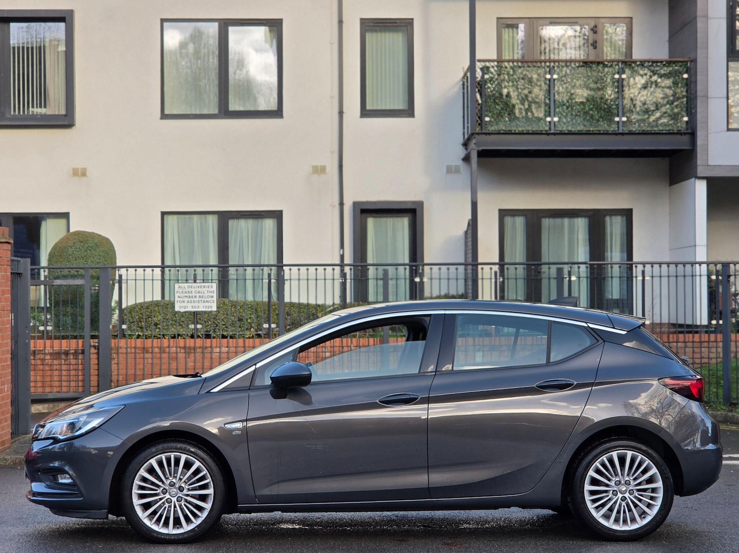 Used Vauxhall Astra 2015 for sale - 76899619: Photo 8