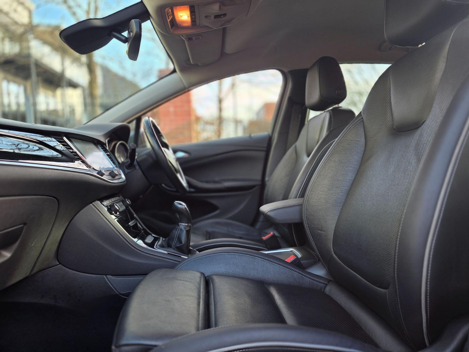 Used Vauxhall Astra 2015 for sale - 76899619: Photo 9