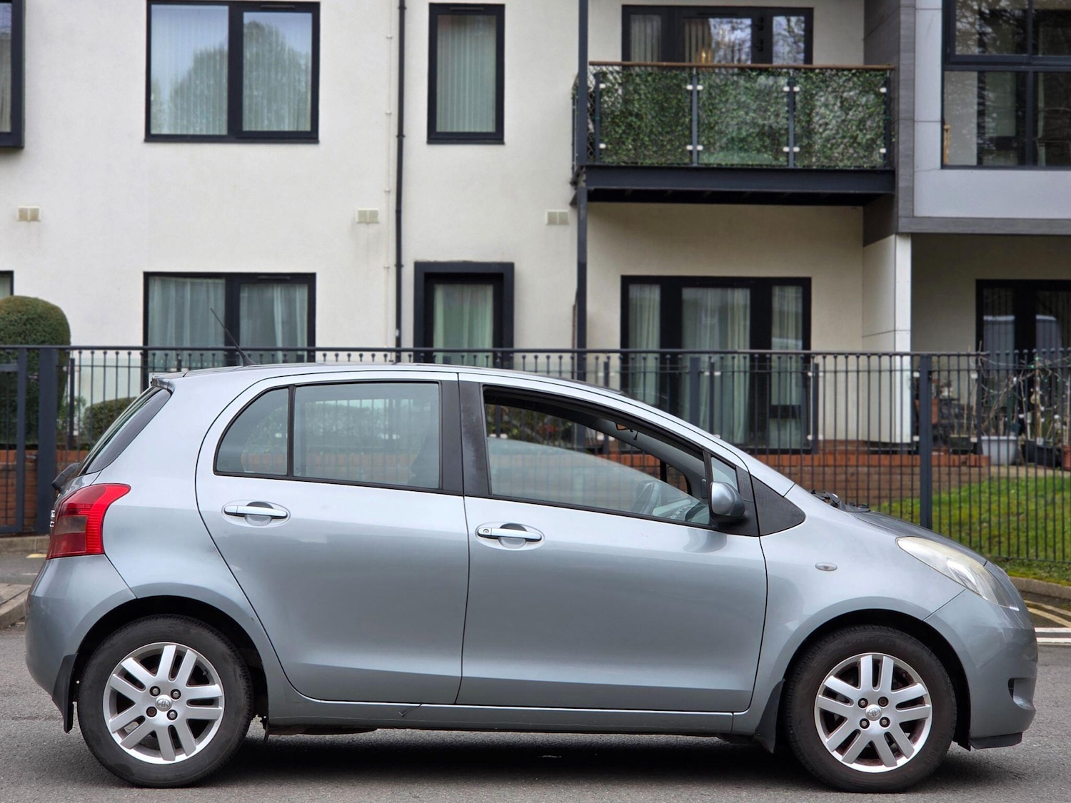 Used Toyota Yaris 2008 for sale - 77909088: Photo 6