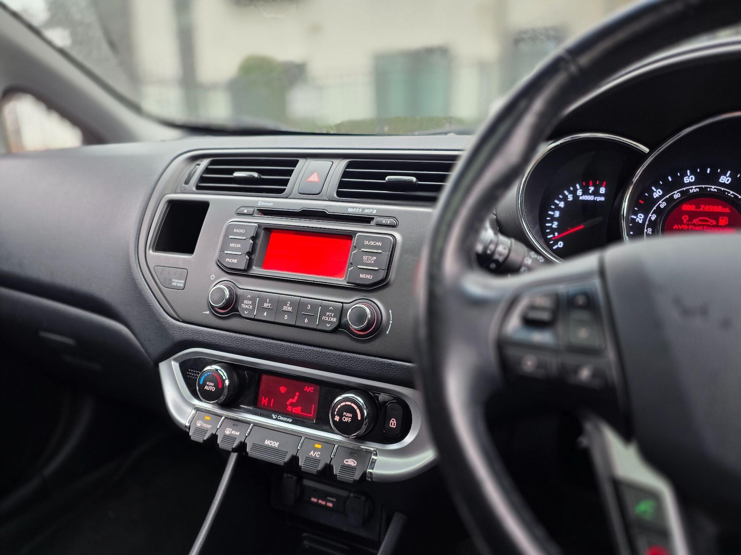 Used Kia Rio 2014 for sale - 76898422: Photo 43