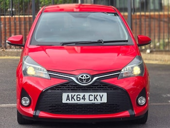 Used Toyota Yaris 2015 for sale - 75623161: Photo