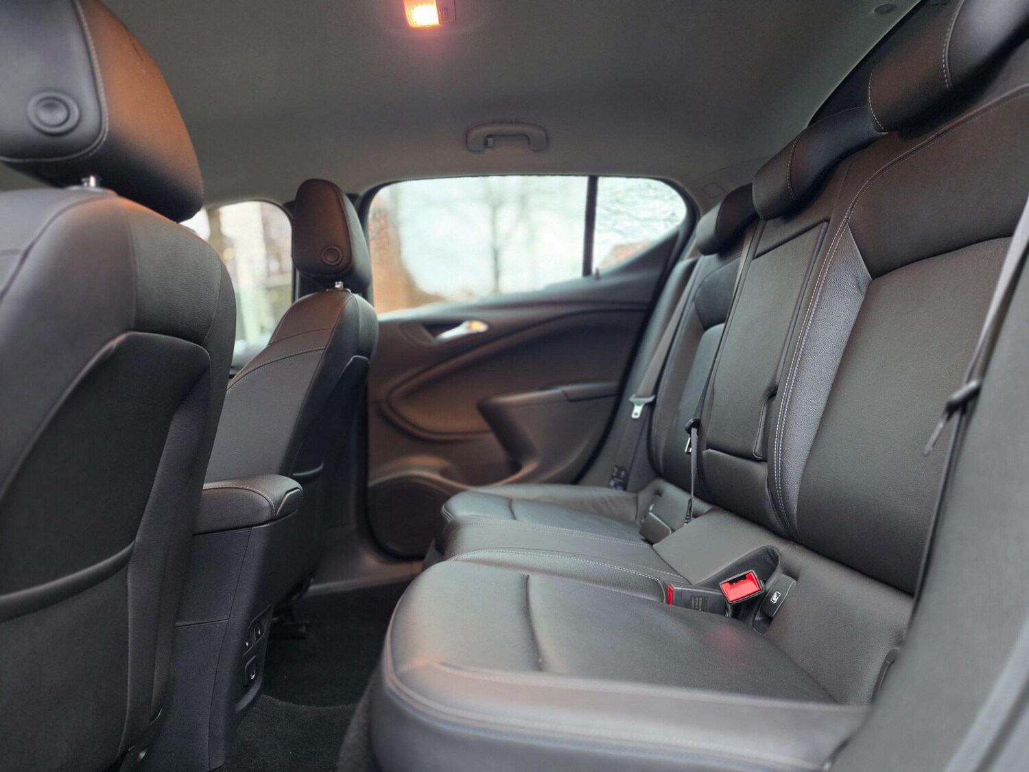 Used Vauxhall Astra 2017 for sale - 76592445: Photo 14